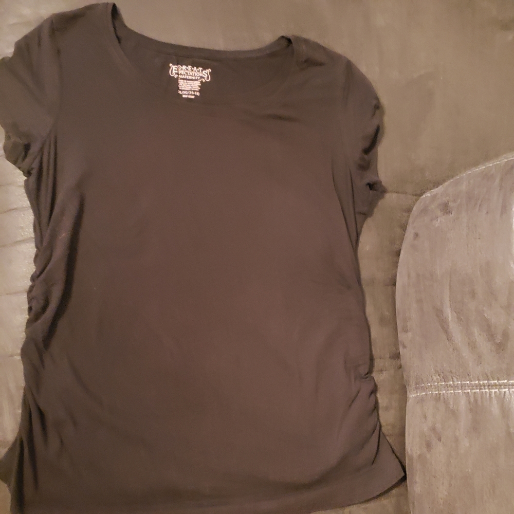 Maternity shirt